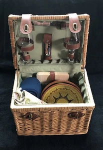 Picnic Time Napa-Botanica Picknickkorb mit Wein Wurstwaren Set für zwei - Bild 1 von 5