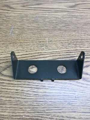 YAMAHA FJR1300 2003-2024, SOPORTE TANQUE COMBUSTIBLE 2 PARTES # 5JW-24192-01-00 Foto 1 de 4