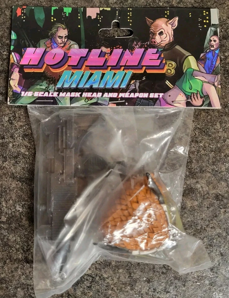Hotline Miami Rasmus & Uzi 1/6 Máscara Cabeça e Conjunto de Armas Por Devolver Digital NOVO - Imagem 1 de 3