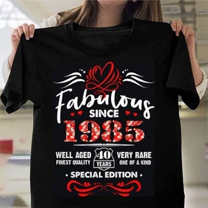 40th BIRTHDAY Funny T-Shirts FABULOUS SINCE 1985 Born in Age 40 Tee Present Gift - Picture 1 of 7