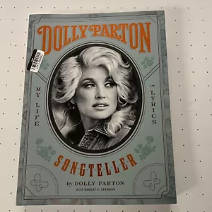 Dolly Parton, Songteller : My Life in Lyrics + Five Music CDs (Bundle) - Foto 1 di 4