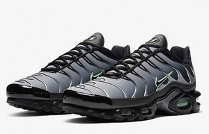 mens nike tuned 1 black