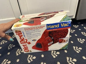 Royal Dirt Devil Model DD122 Handheld Vacuum-tested vintage - Picture 1 of 6