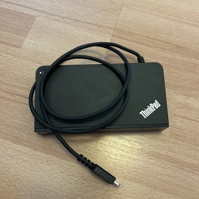 Lenovo ThinkPad OneLink Dockingstation - Schwarz (40A40090EU) - Bild 1 von 4