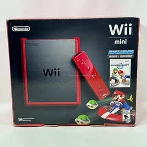 RARO NUEVO EN CAJA Nintendo Wii Mini - 8GB - Paquete de Consola con Mario Kart - Rojo - Imagen 1 de 24