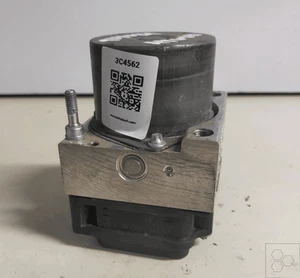 440500H010 Centralina ABS TOYOTA AYGO 1a Serie 1.4 turbodiesel Ber. 5p/d/1398cc - Imagen 1 de 6