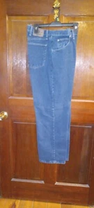 Pantalones de mezclilla Wrangler para hombre ~ talla 34X30 ~ pierna recta/calce relajado ~ #97601DR ~ NUEVOS SIN ETIQUETAS - Imagen 1 de 3