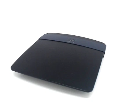 CISCO-LINKSYS - E3200 - 600 Mbps Smart Dual-Band 802.11n Wi-Fi Router - Image 1 of 4