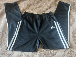 ADIDAS BOYS M MEDIUM 10/12 3 STRIPE ICON POCKET TRACK PANTS EXCELLENT CONDITION - Picture 1 of 5