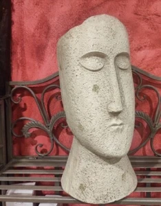 MACETERO DE FIBRA DE VIDRIO MODELO BUSTO. - Imagen 1 de 4