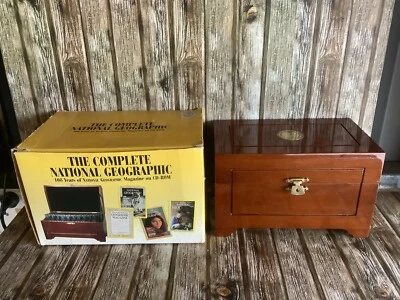 THE COMPLETE NATIONAL GEOGRAPHIC - 108 YEARS on CD-ROM COLLECTORS WOODEN BOX - Image 1 of 4