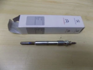 GENUINE Citroen Xsara Xantia C5 Berlingo 2.0 & 2.2 HDi Glow Plug 5960F5 - Picture 1 of 1