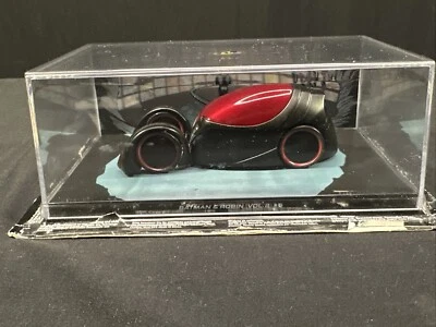 BATMAN & ROBIN 1:43  Diecast Car Red/Black - Image 1 of 4