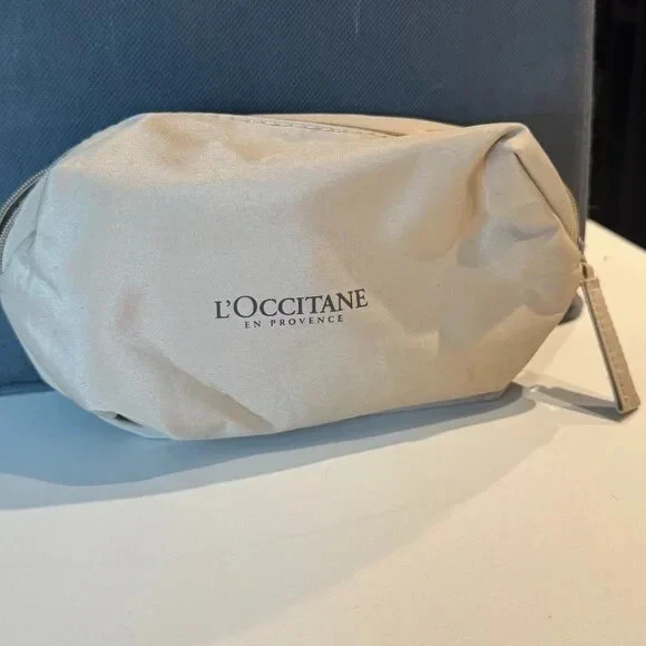 Bolsa de amenidades L’Occitane Cream - Bolsa de cosméticos de viaje Foto 1 de 1