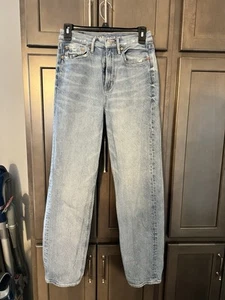 American Eagle High Rise Baggy Jeans Women’s Sz 2 Light Wash - Picture 1 of 5
