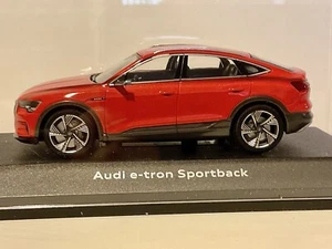 1:43 scale model car 2018 Audi E-tron Sportback red , iScale Dealer Edition - Picture 1 of 10