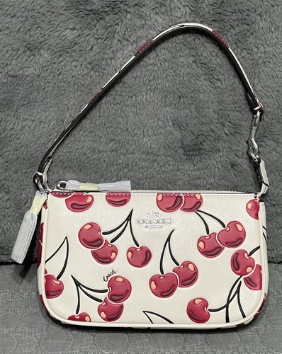 Coach Nolita 19 con stampa ciliegia NUOVO