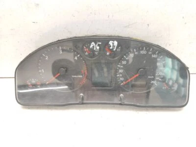 Audi A6 C5 TDI 2001 LHD Contachilometri Strumento Cluster 4B0920930K - Imagem 1 de 4
