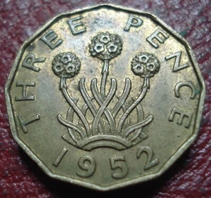 1952 BRITISH THREE PENCE IN EF CONDITION - Picture 1 of 2