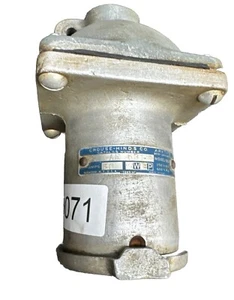 Crouse-Hinds AR631 M3 Arktite Receptacle 60 Am p 600 Vac 3 Wire 3 Pole W/Box - Picture 1 of 6
