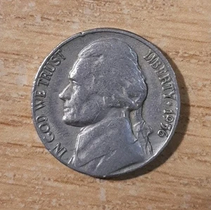 1956-D THOMAS JEFFERSON NICKEL FIVE CENTS DENVER AMERICA USA MM11 - Picture 1 of 2