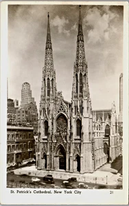 RPPC St. Patrick's Cathedral,NYC City ,NY Foto Seal Co. Real Photo Post Card 894 - Picture 1 of 2