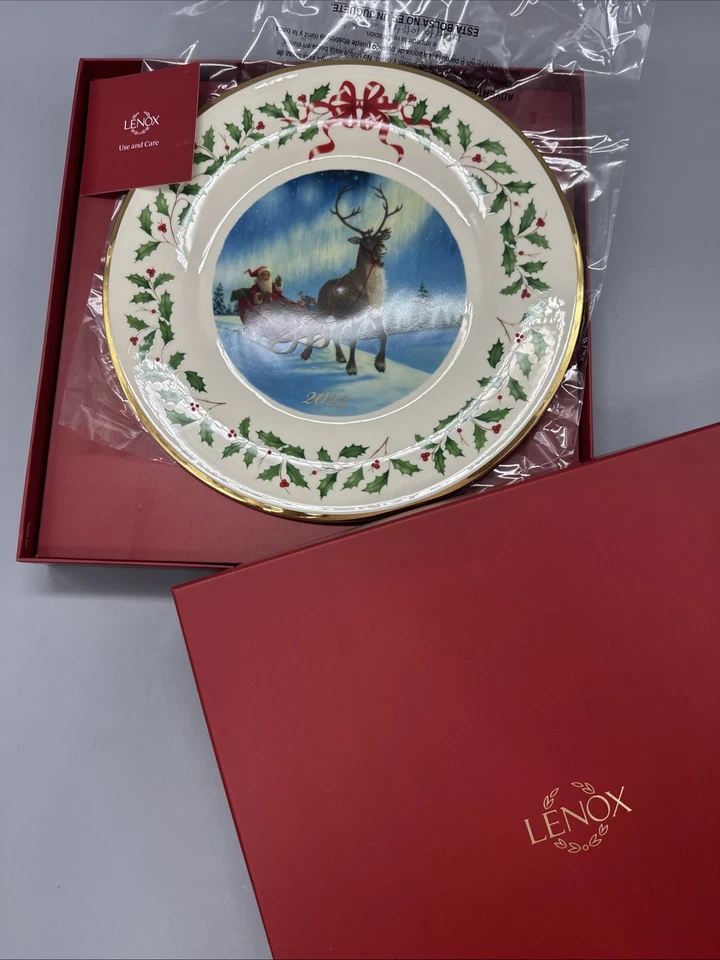 LENOX 895059 2023 Holiday Annual Plate Sleigh Scene 2.35 Multicolor
