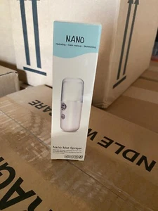 USB Nano Facial Mister Handy Cool Mist Spray Machine Face Hydration Sprayer NEW - Picture 1 of 3