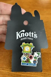 Knotts Berry Farm Lapel Pin #64 CAMP SNOOPY CLOCK Parks 100th Anniversary - Picture 1 of 4