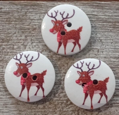 3 Reindeer Christmas Sewing Buttons Crafting Round Wood 2 Hole 3/4"  - Image 1 of 2