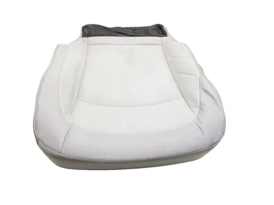 Nissan Rogue 2012-2015 cojín de asiento de pasajero delantero derecho inferior OEM Foto 1 de 4