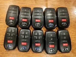 Lot of 10 Toyota Sienna Grand High Venza Camry Fobs Remotes OEM USED LOCKSMITH - Picture 1 of 6