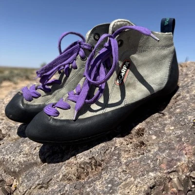 Vintage Women’s SCARPA BRIO Climbing Shoe Size 39/8.5 Hi-Top Turquoise suede - Image 1 of 4