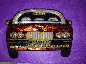 Pailletten & Perlen Applikation für roten Jaguar 7,5"x4,5". Neu! - Bild 1 von 4