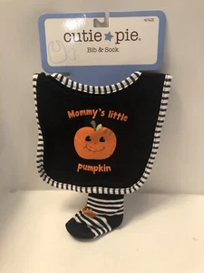 Halloween Baby Bib & Socks. 3-6 Months, By Cutie Pie, "Mommy's Little Pumpkin" - Picture 1 of 3
