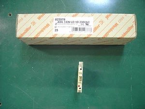 Weidmüller Sicherungs-Reihenklemme ASK 1/EN LD 1D 230VAC (#WEI03) - Picture 1 of 1