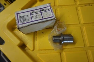 PSI Woodworking L5818 Lathe Headstock Spindle Adapter 5/8 Shopsmith to 1 x 8tpi! - Picture 1 of 4