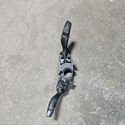 2015-2017 HYUNDAI SONATA COMBINAÇÃO DE COLUNA DE DIREÇÃO SWITCHOEM 93401-C2500 - Imagem 1 de 3