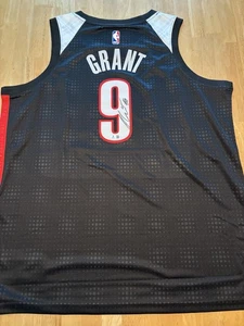 Jerami Grant Portland Trail Blazers Autographed City Jersey Beckett BAS COA - Picture 1 of 3
