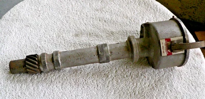 VINTAGE Mallory Chevy Dual Point Distributor YL-482-HP RACING - Image 1 of 4