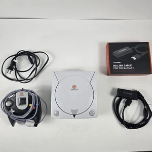 Sega Dreamcast Console Bundle – Mint Condition + Controller + HDMI Cable - Picture 1 of 15