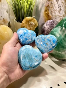 Blauer Apatit Türkis Stein Herzform Heilkristalle 3,5" ZENDA - Bild 1 von 4