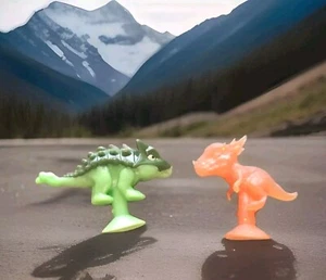 Dinosaur figurines.Tyrannosaurus Rex.Rare! - Picture 1 of 9