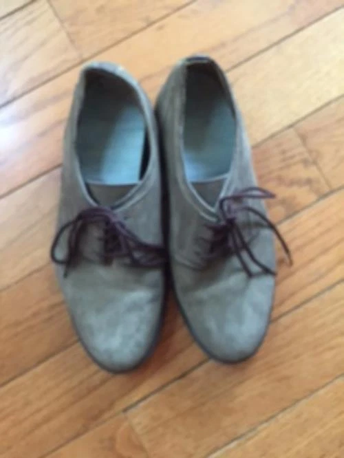 Pre-owned BASS Beige Suede Lace Up Shoes Rubber Soles Waterproof SZ 8.5 D - Image 1 of 4