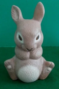 Entzückende Keramik Ostern/Frühling braun Hase Figur - Bild 1 von 6