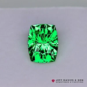 10,63ct LAB Vanadium YAG - Yttrium Aluminium Granat - Czochralski - Bild 1 von 2