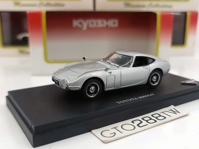 Toyota 2000 GT cupé 1967 plata Kyosho escala 1:43 (KY03031S) Foto 1 de 4
