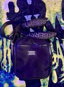 Original Burberry Umhängetasche, Herren, schwarz/weiß, gebraucht - Bild 1 von 2