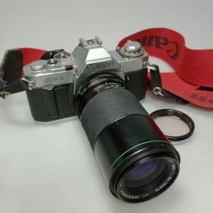 Canon AV-1 SLR Kamera  - Picture 1 of 7