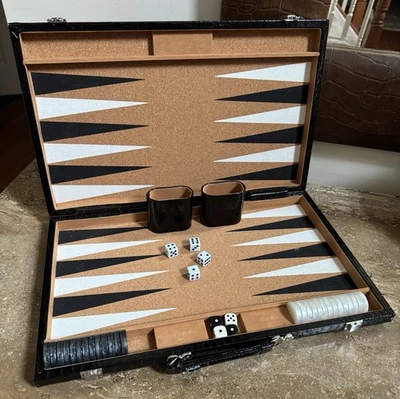Juego de Estuche de Transporte Backgammon Gris y Negro Foto 1 de 4
